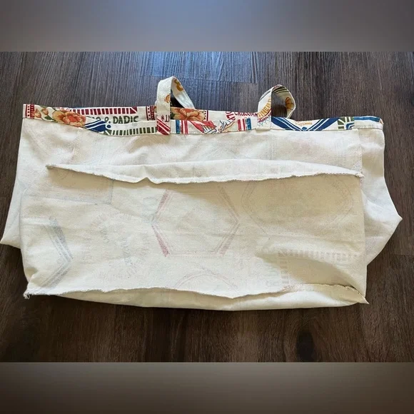 FARM RIO x SEZANE CROISSANT PRINT OVERSIZED CANVAS TOTE - Picture 6 of 7